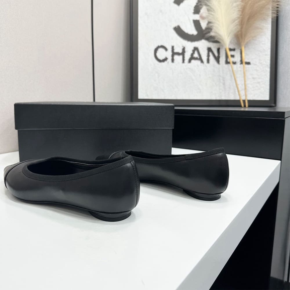 Ch**el Ballet flats
