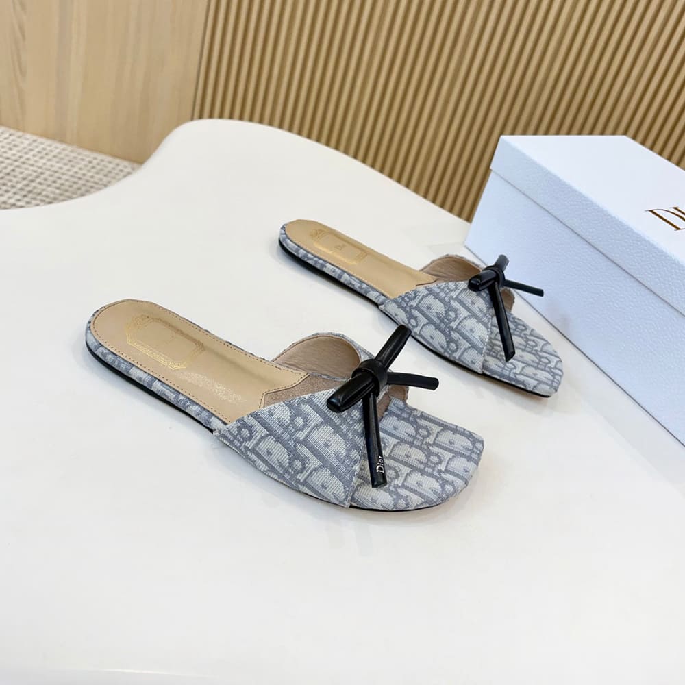 D10r Bow Slide (EU SIZE 35-43)