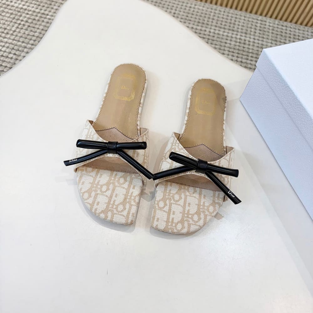 D10r Bow Slide (EU SIZE 35-43)