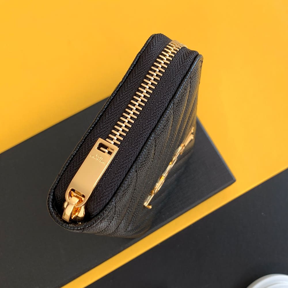CASSANDRE MATELASS?? ZIP AROUND WALLET IN GRAIN DE POUDRE LEATHER(HIGH-END GRADE)