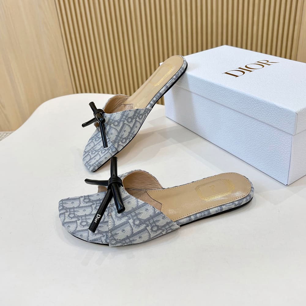 D10r Bow Slide (EU SIZE 35-43)