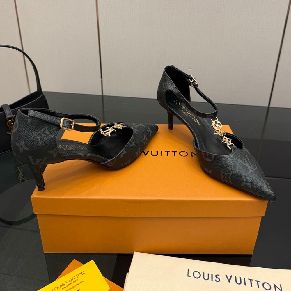 LV Ankle Strap Pumps (EU SIZE 34-41)