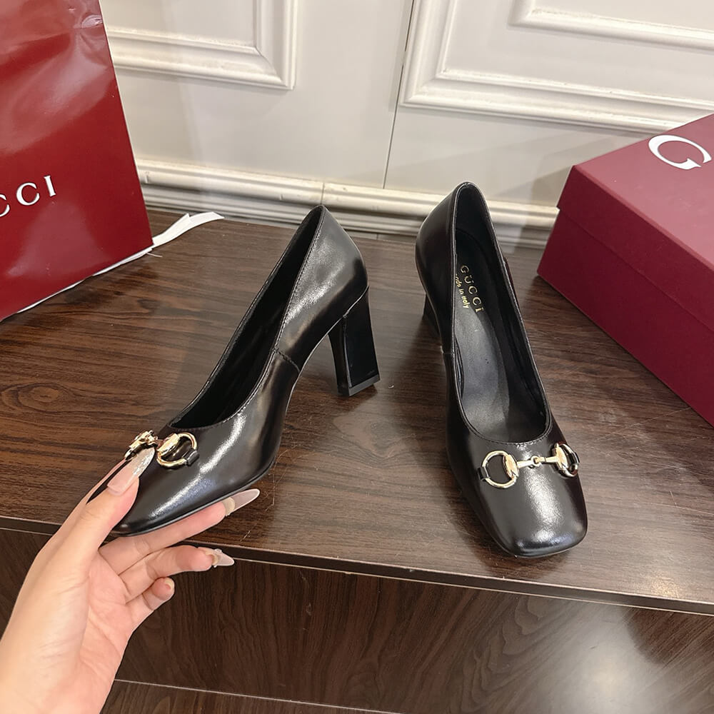 Gvc*1 Women’s Signora pump (EU SIZE 36-42)