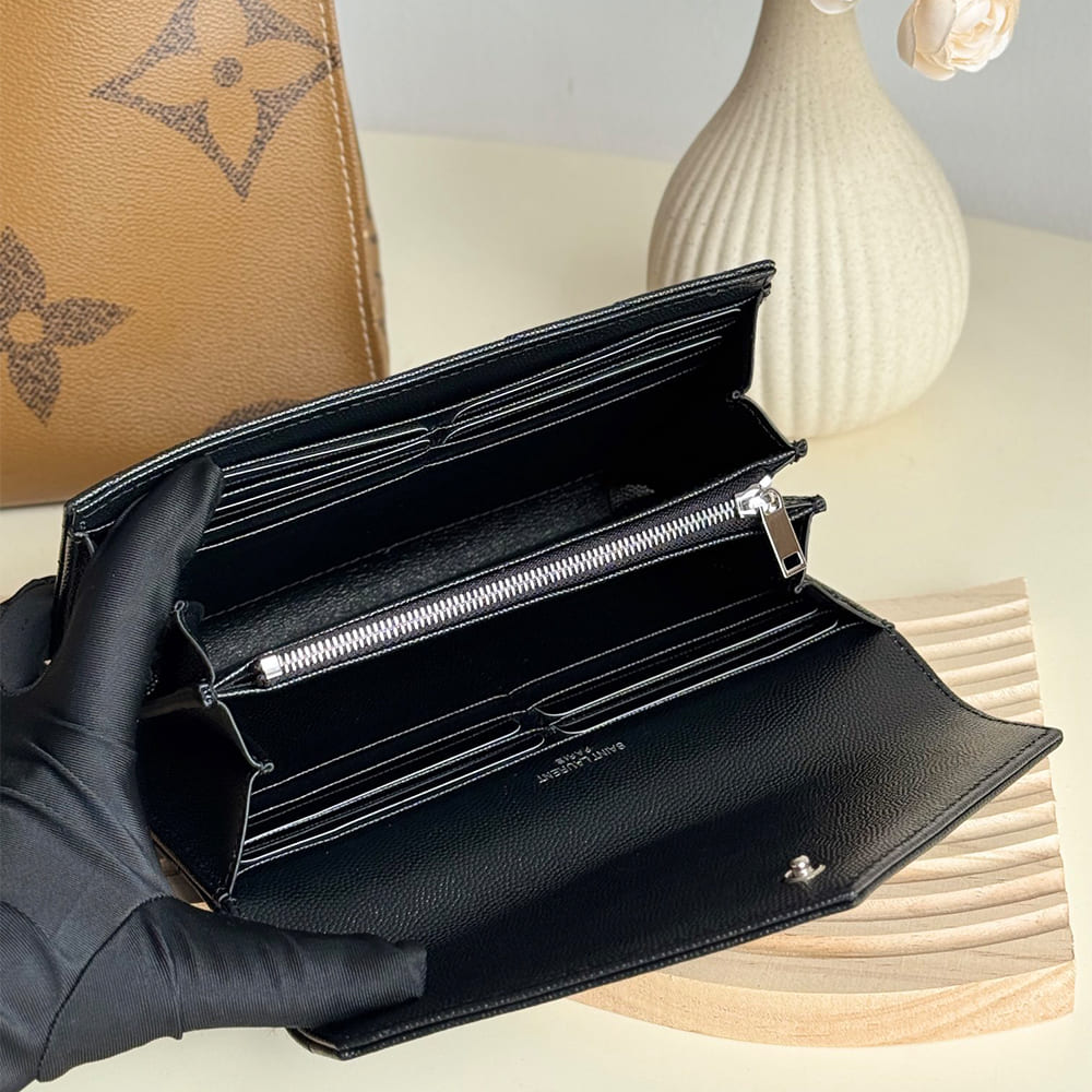 CASSANDRE MATELASS?? LARGE FLAP WALLET IN GRAIN DE POUDRE LEATHER(HIGH-END GRADE)