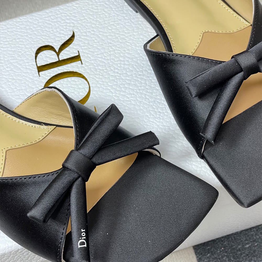 D10r Bow Slide (EU SIZE 35-42)