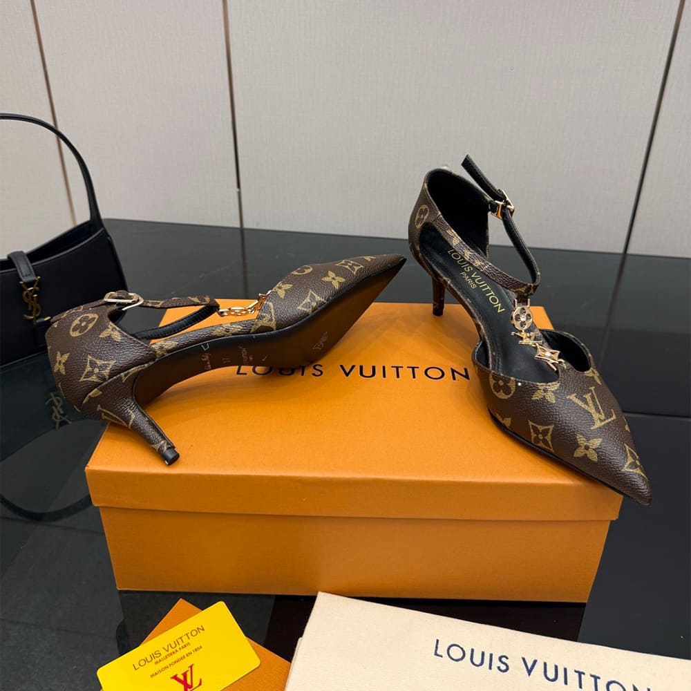 LV Ankle Strap Pumps (EU SIZE 34-41)