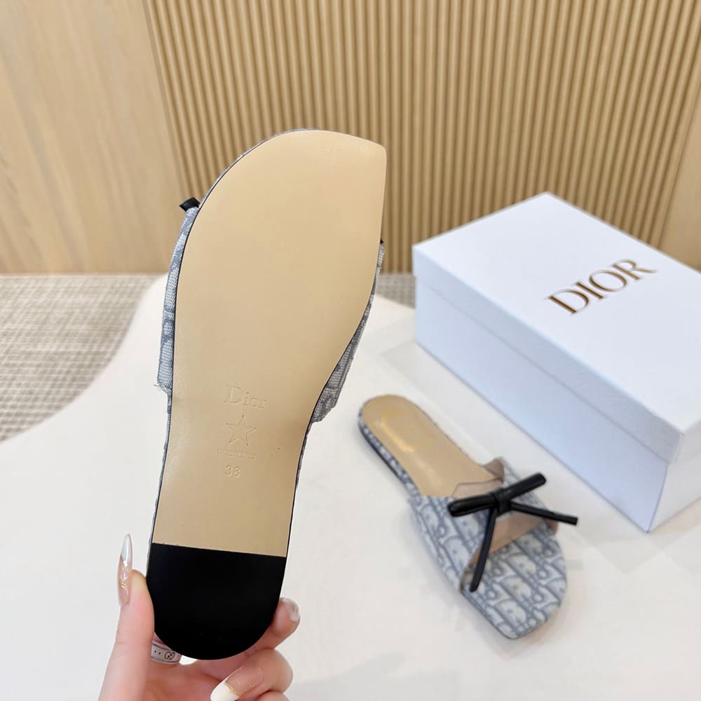 D10r Bow Slide (EU SIZE 35-43)