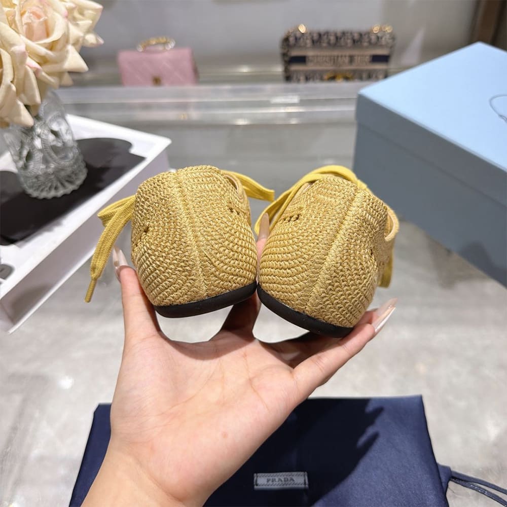 Pra*a Collapse crochet laced sneakers (EU SIZE 35-41)