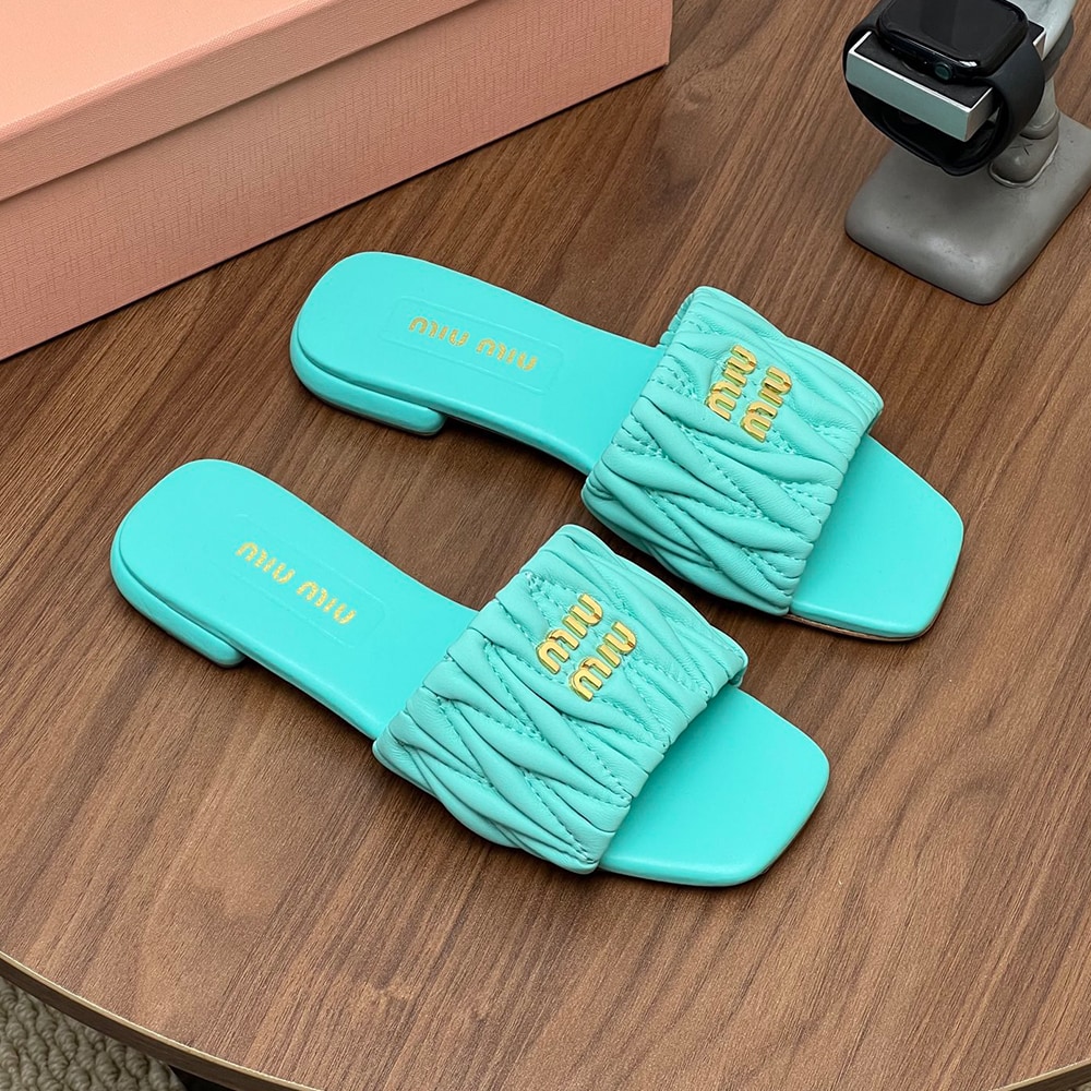 M1um1u Matelasse nappa leather slides (EU SIZE 35-42)