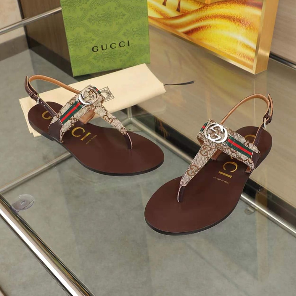 Gvc*1 Women’s Interlocking G Web sandal (EU SIZE 35-42)