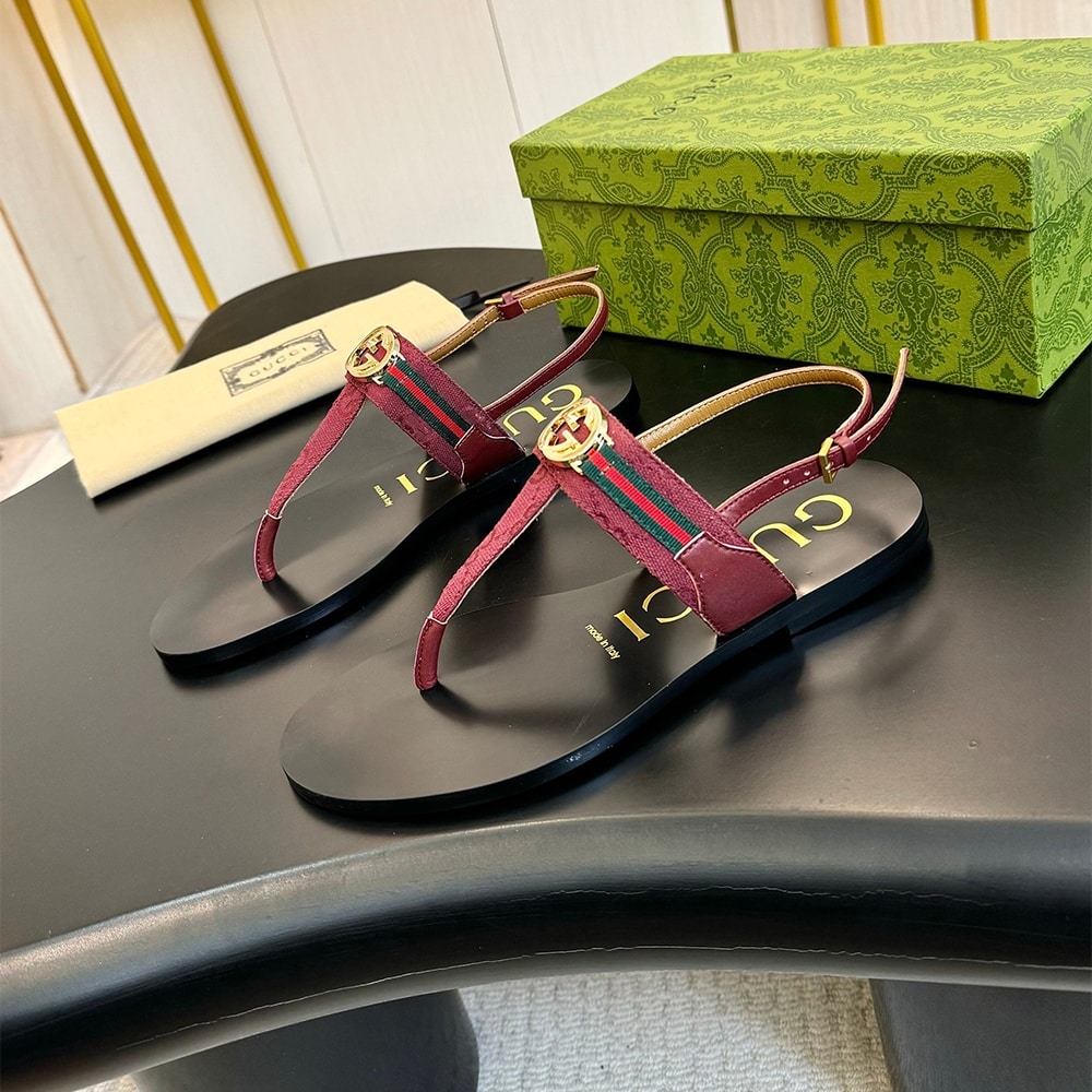 Gvc*1 Women’s Interlocking G Web sandal (EU SIZE 35-42)