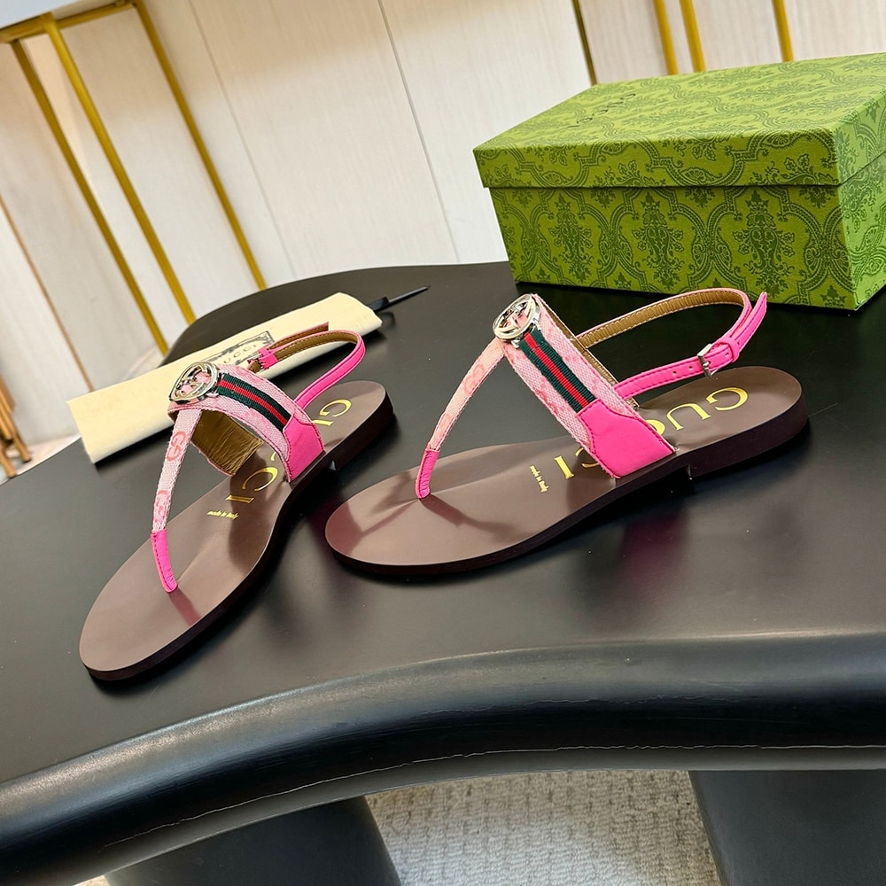 Gvc*1 Women’s Interlocking G Web sandal (EU SIZE 35-42)