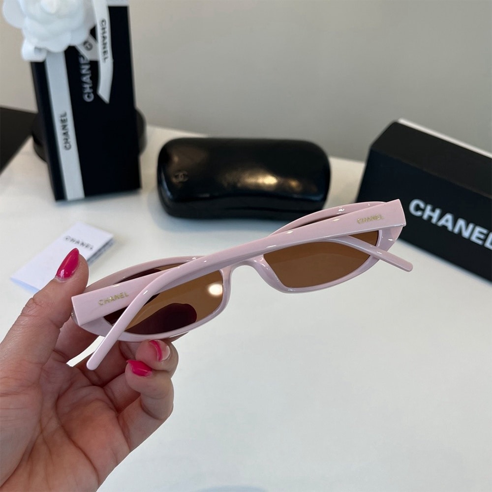 Ch**el Sunglasses