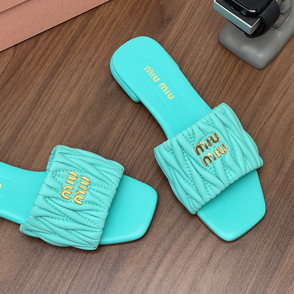 M1um1u Matelasse nappa leather slides (EU SIZE 35-42)