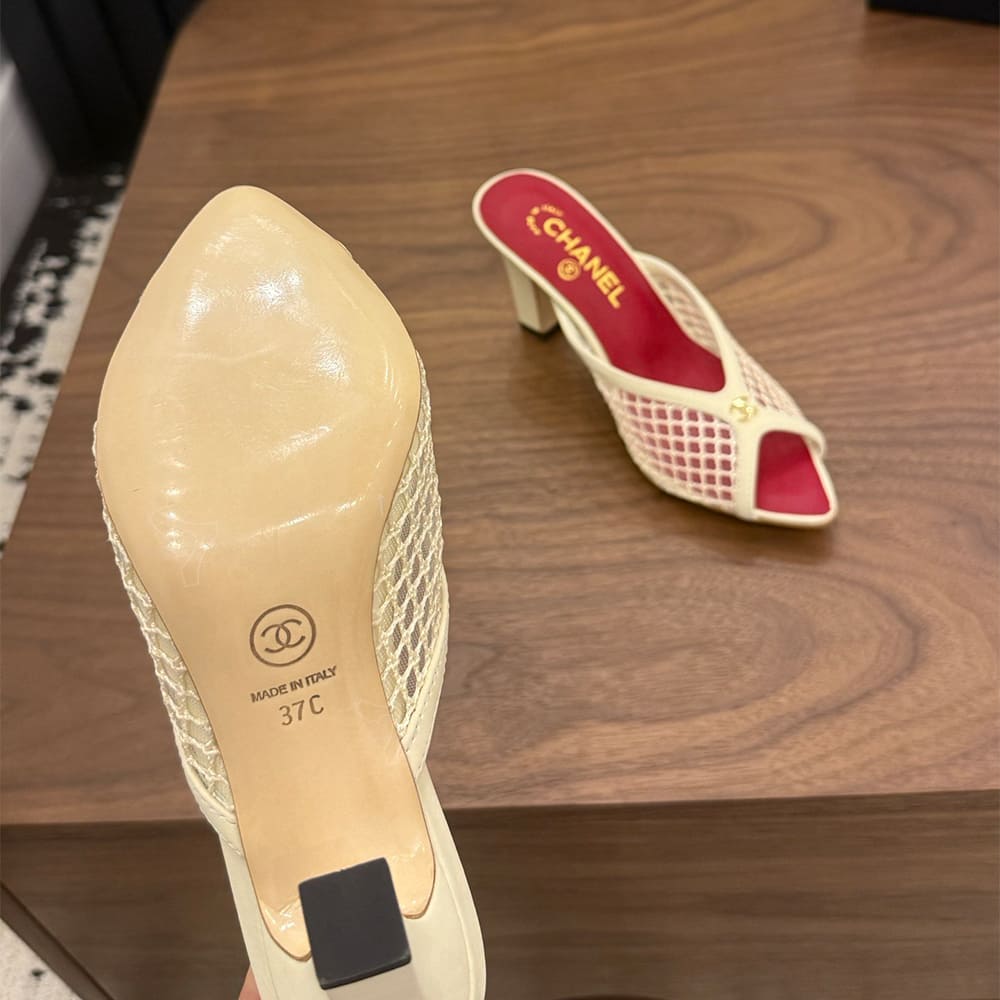 Ch**el Mules (EU SIZE 34-41)