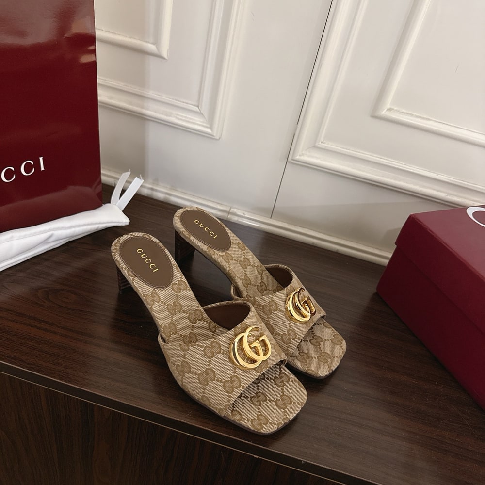 Gvc*1 Women’s slide sandal with Double G(EU SIZE 35-42)