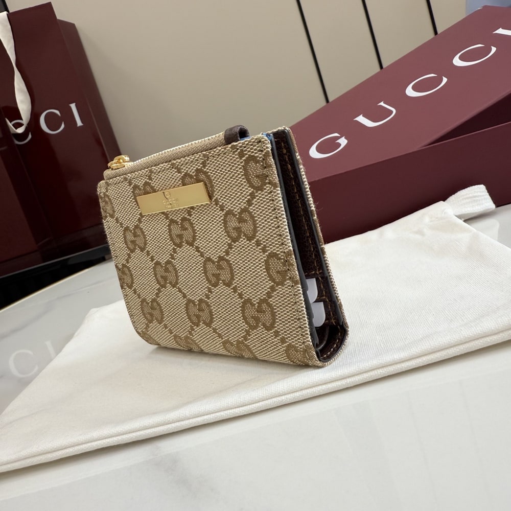 Gvc*1 Small wallet with Gvc*1 plaque(HIGH-END GRADE)
