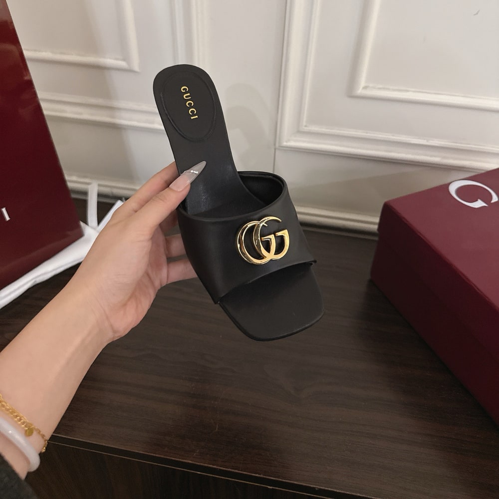 Gvc*1 Women’s slide sandal with Double G(EU SIZE 35-42)