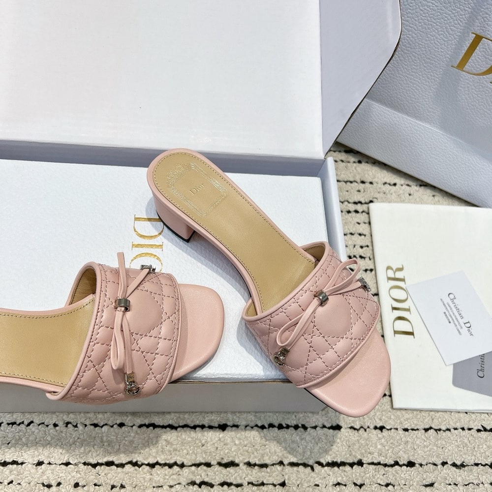 D10r Cannage Heeled Slide (EU SIZE 35-42)