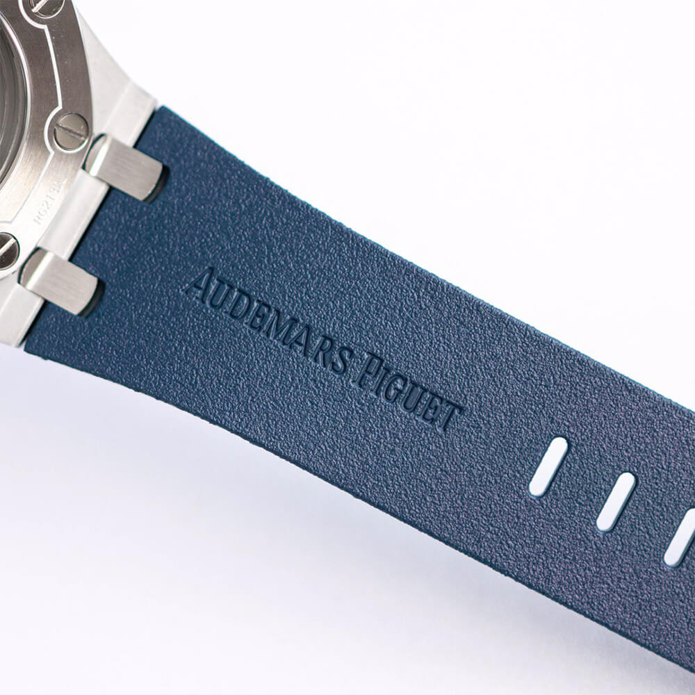 Audemars P1g*et Royal Oak 15720