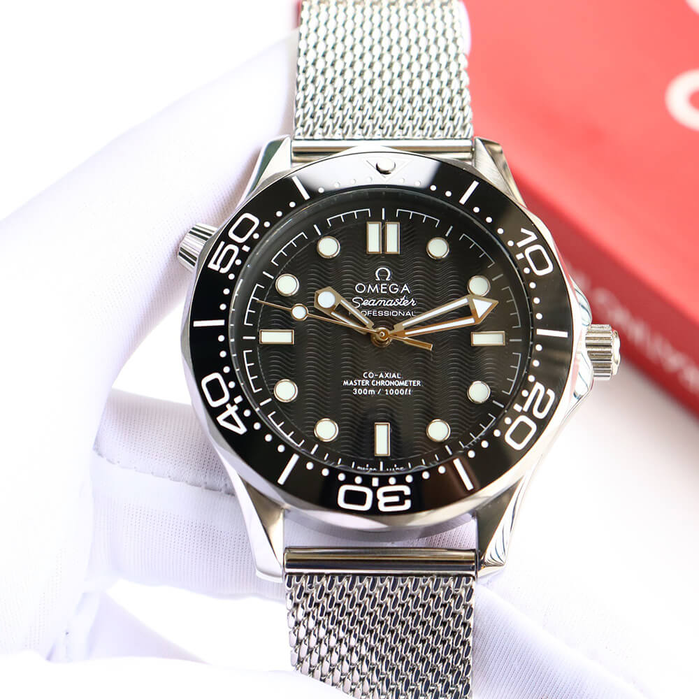 0me*ga Seamaster Diver 300M