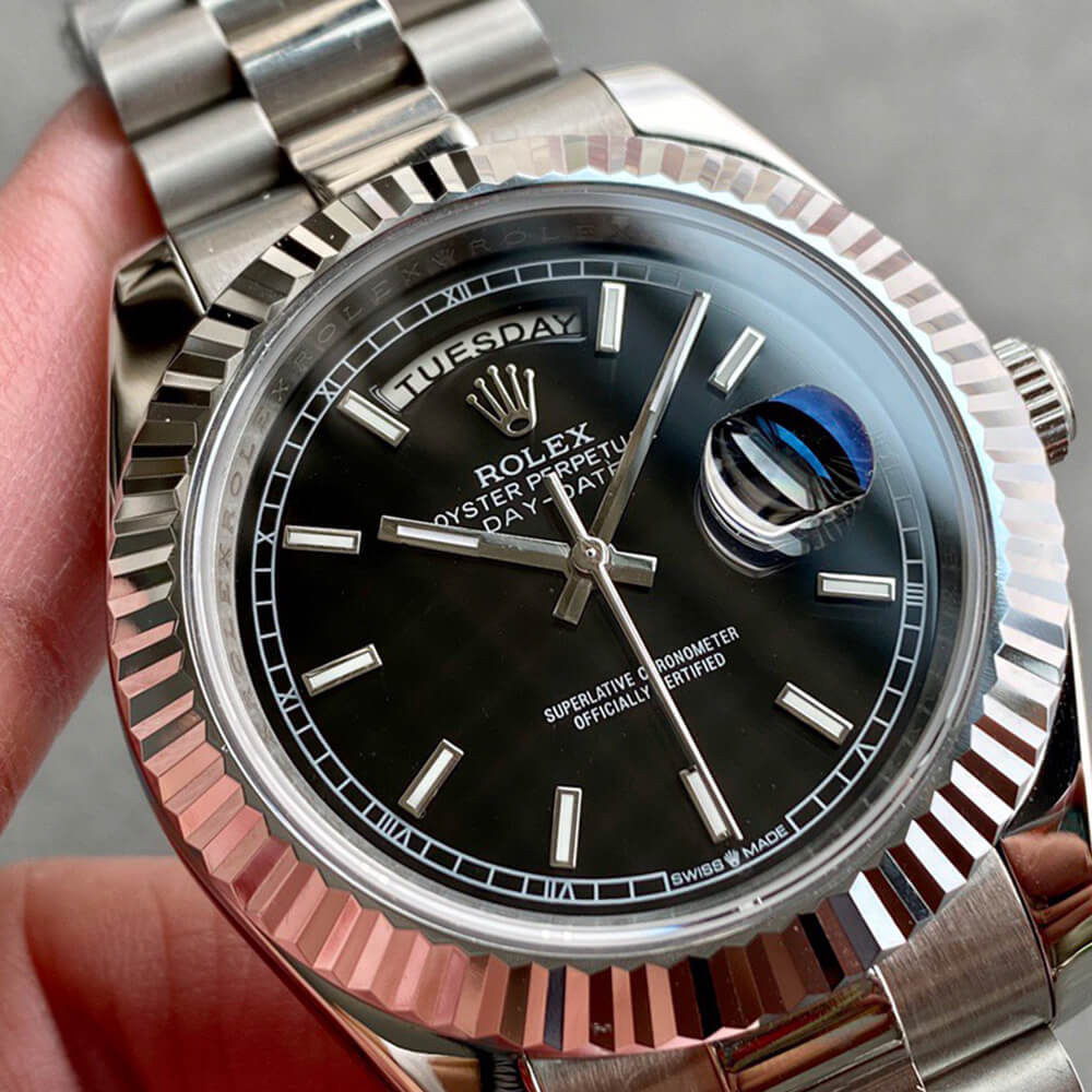 R01ex Day-Date 40