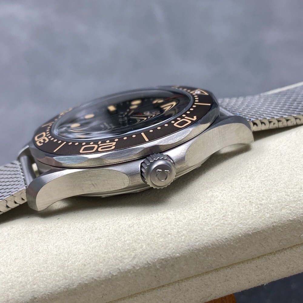 0me*ga Seamaster Diver 300M