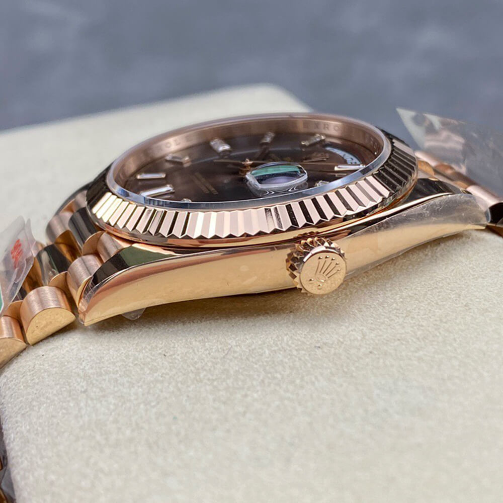 R01ex Day-Date 40