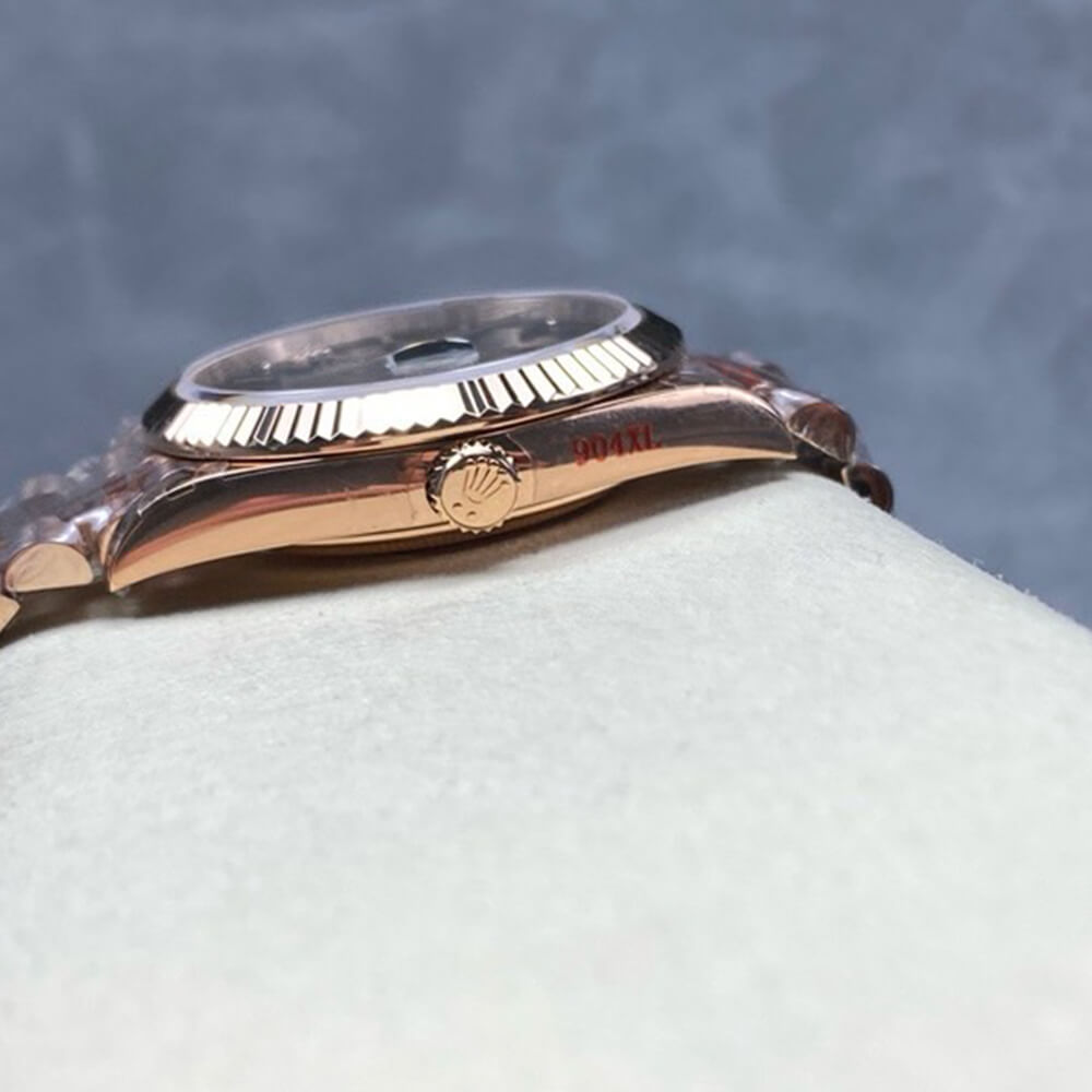R01ex Day-Date 40