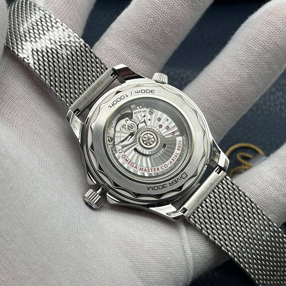 0me*ga Seamaster Diver 300M