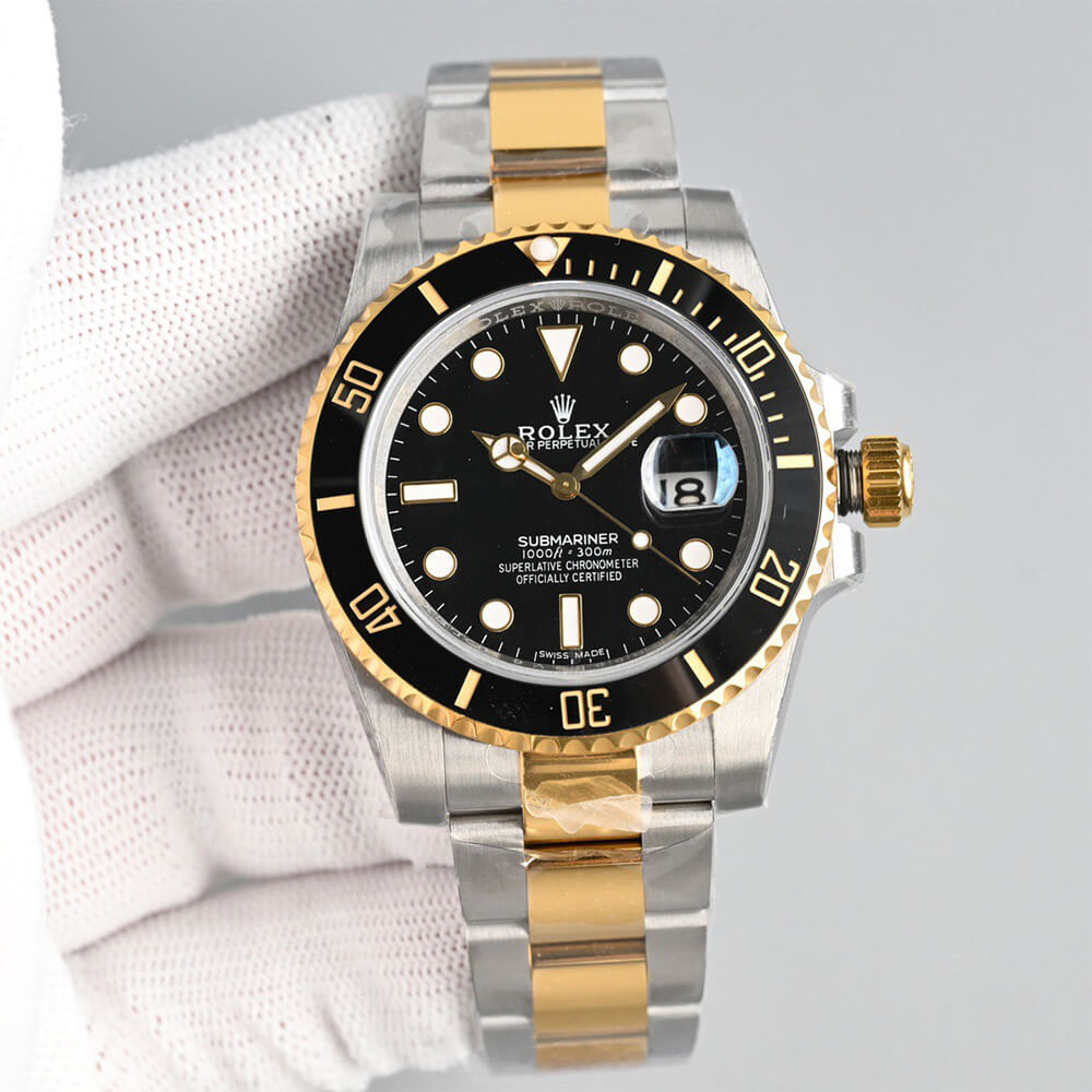 R01ex Submariner Date