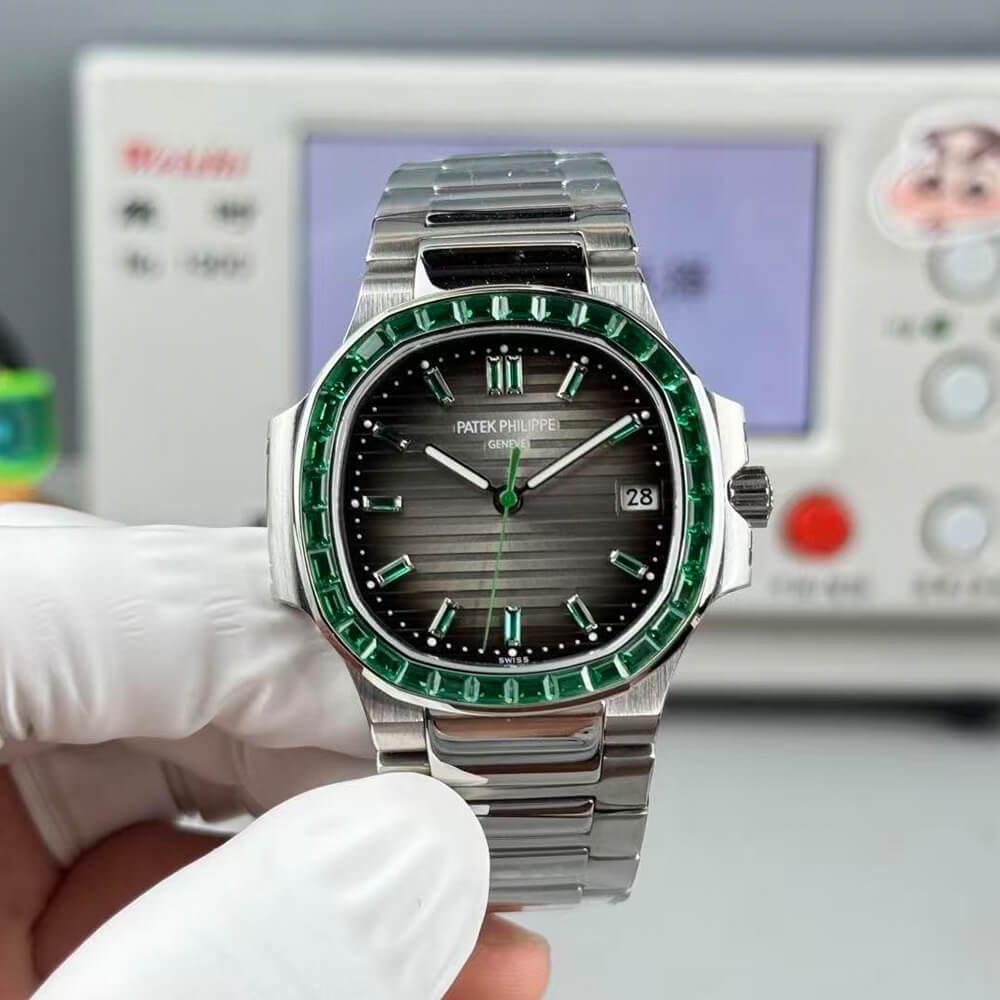 Pat*k Phi1i*pe Nautilus 5711/1A