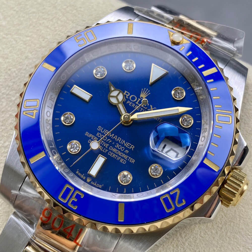 R01ex Submariner Date