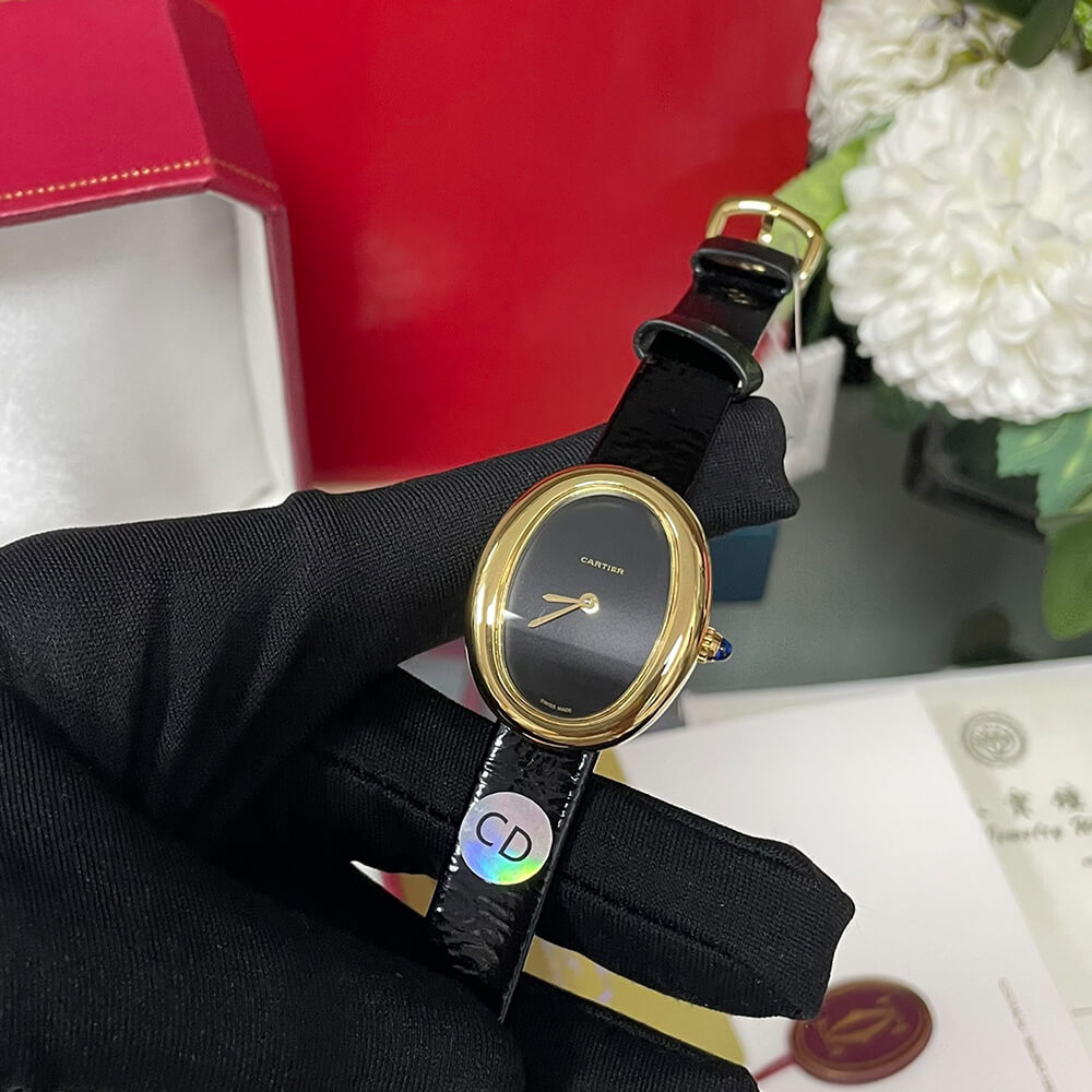 Ca*t1er Baignoire Mini Model Watch