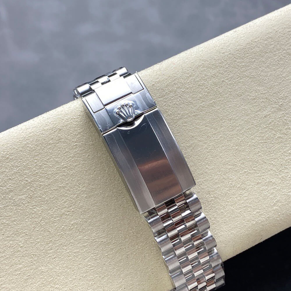 R01ex GMT-Master II