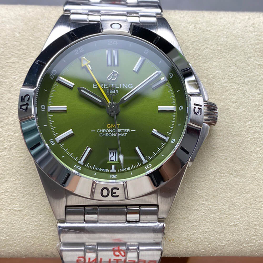 breitling chronomat auT0matic gmt 40