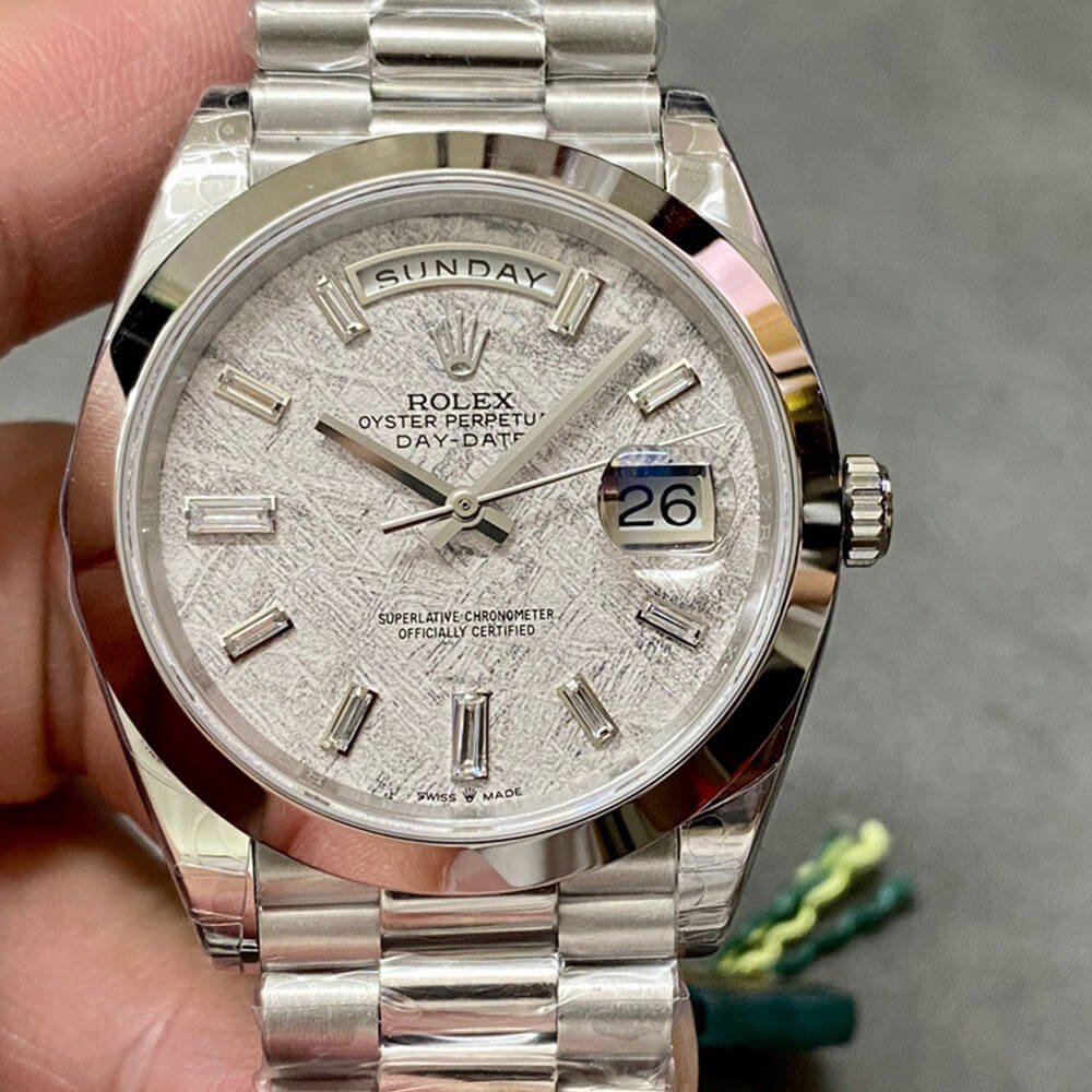 R01ex Day-Date 40