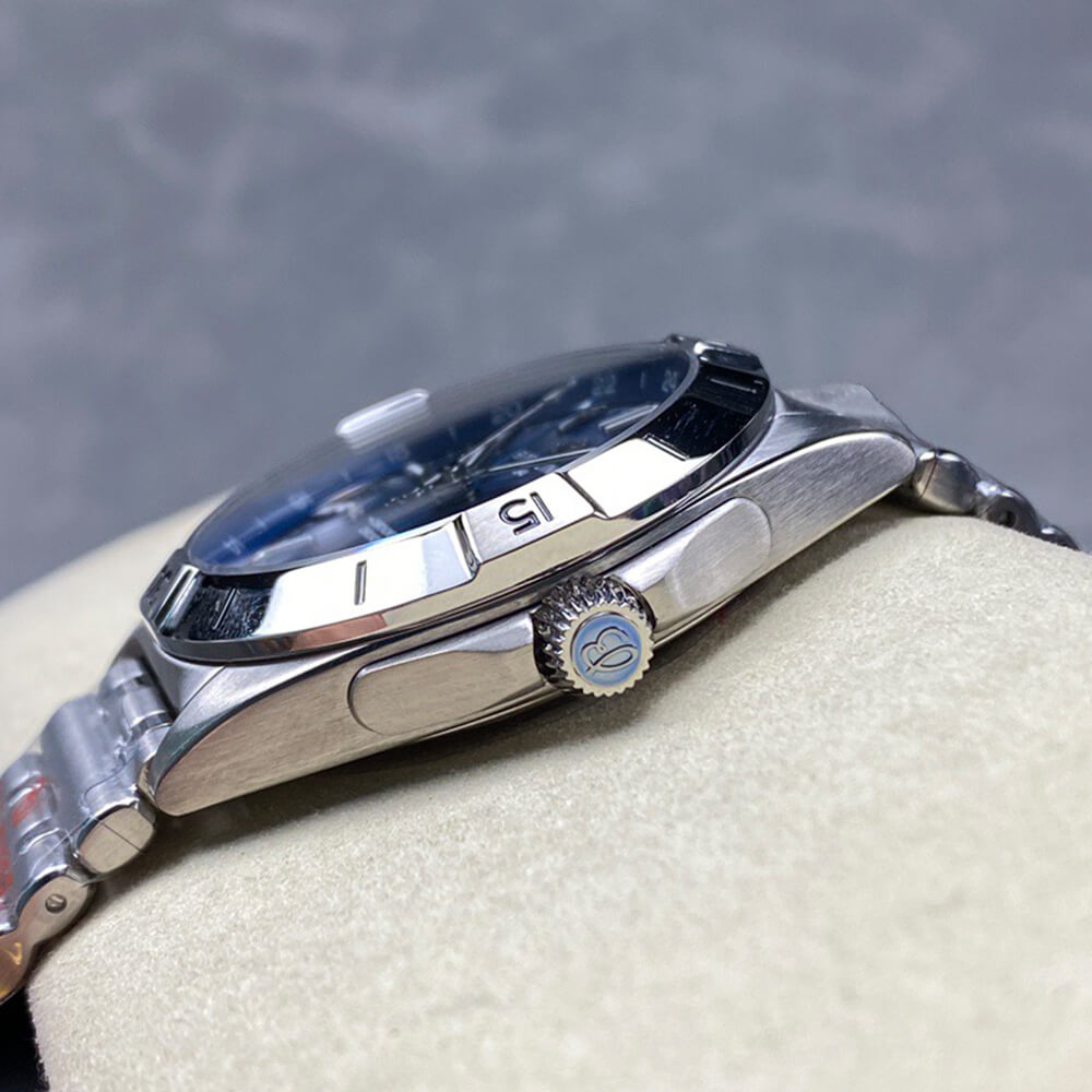 breitling chronomat auT0matic gmt 40