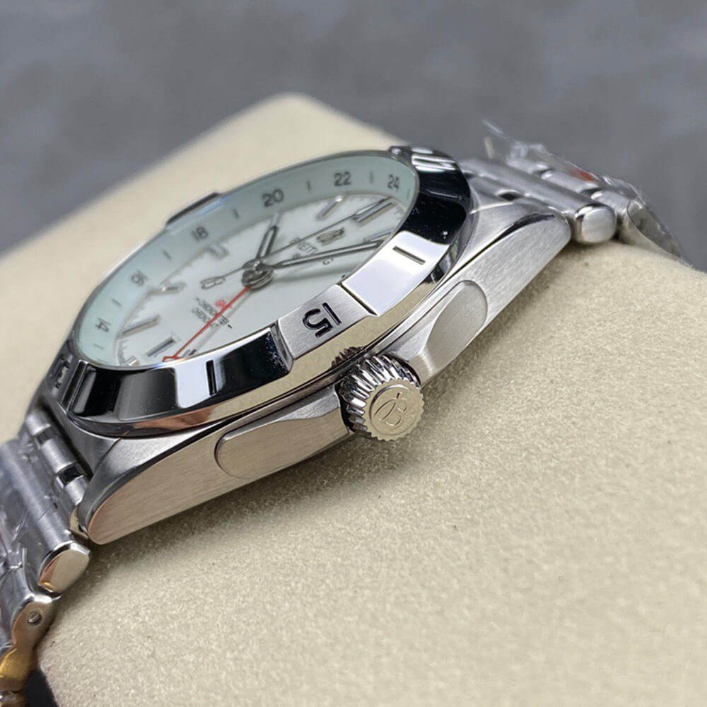 breitling chronomat auT0matic gmt 40