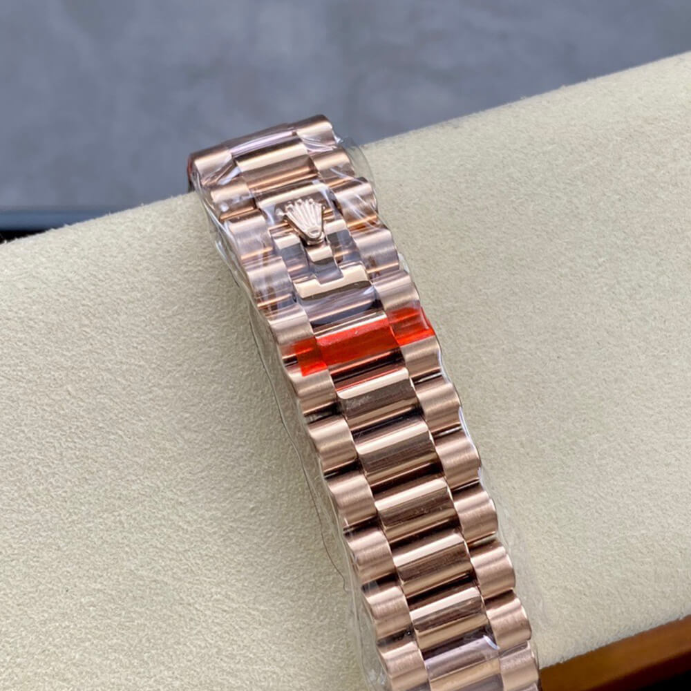 R01ex Day-Date 40