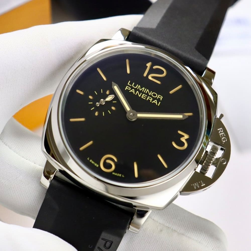 Pa*e*a1 LUMINOR Due 42mm