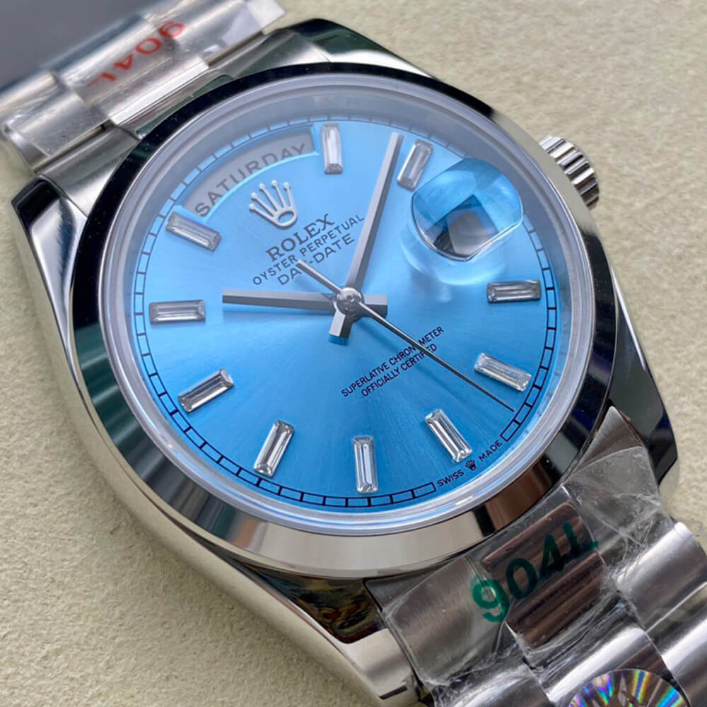 R01ex Day-Date 36