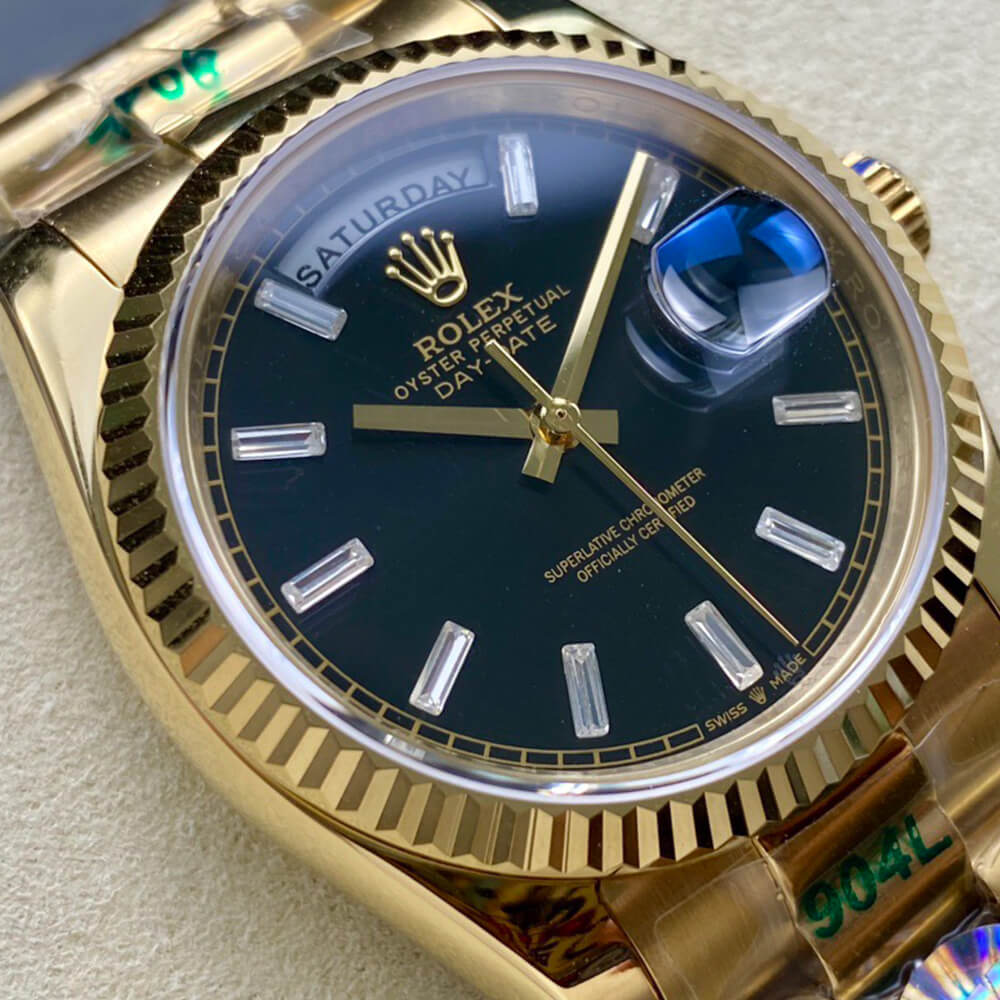 R01ex Day-Date 36