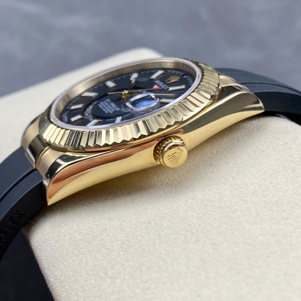 R01ex Sky-Dweller