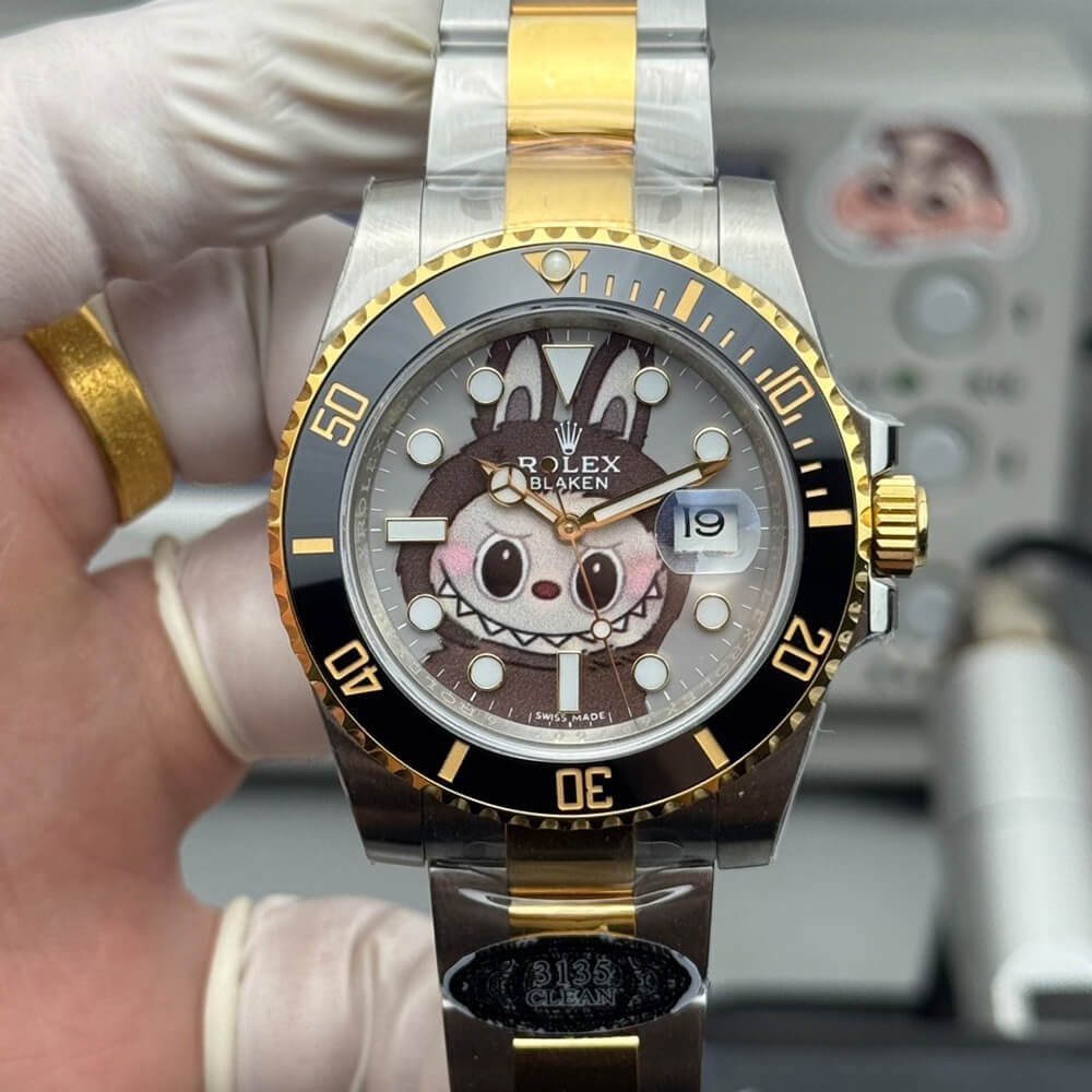 R01ex Submariner Labubu