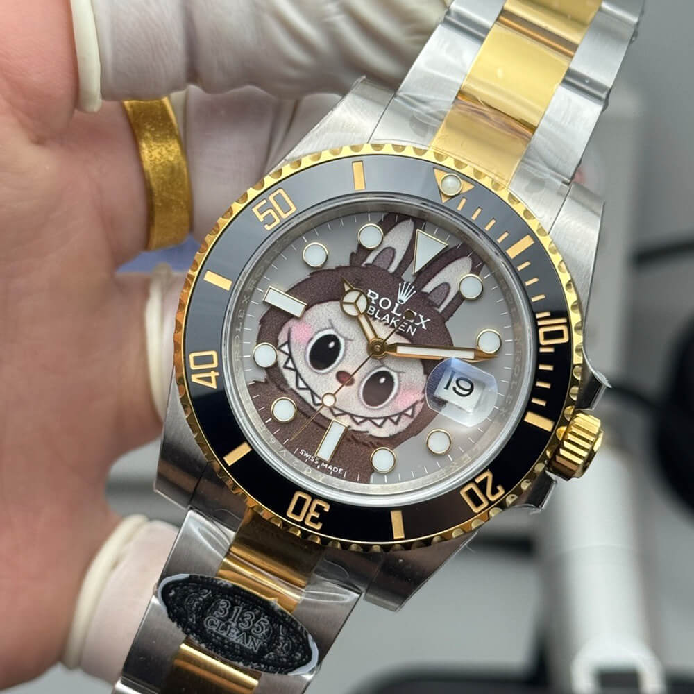 R01ex Submariner Labubu
