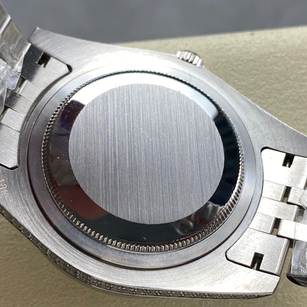 R01ex Day-Date 40