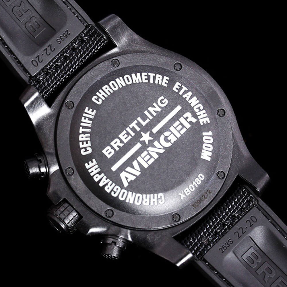 Breitling Avenger 45