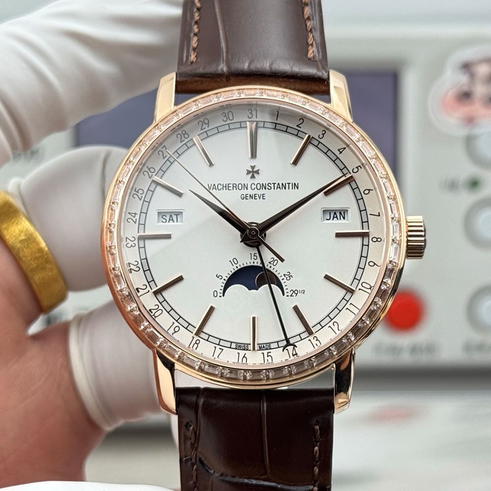 Vacheron C0nstan1n Traditionnelle Complete calendar