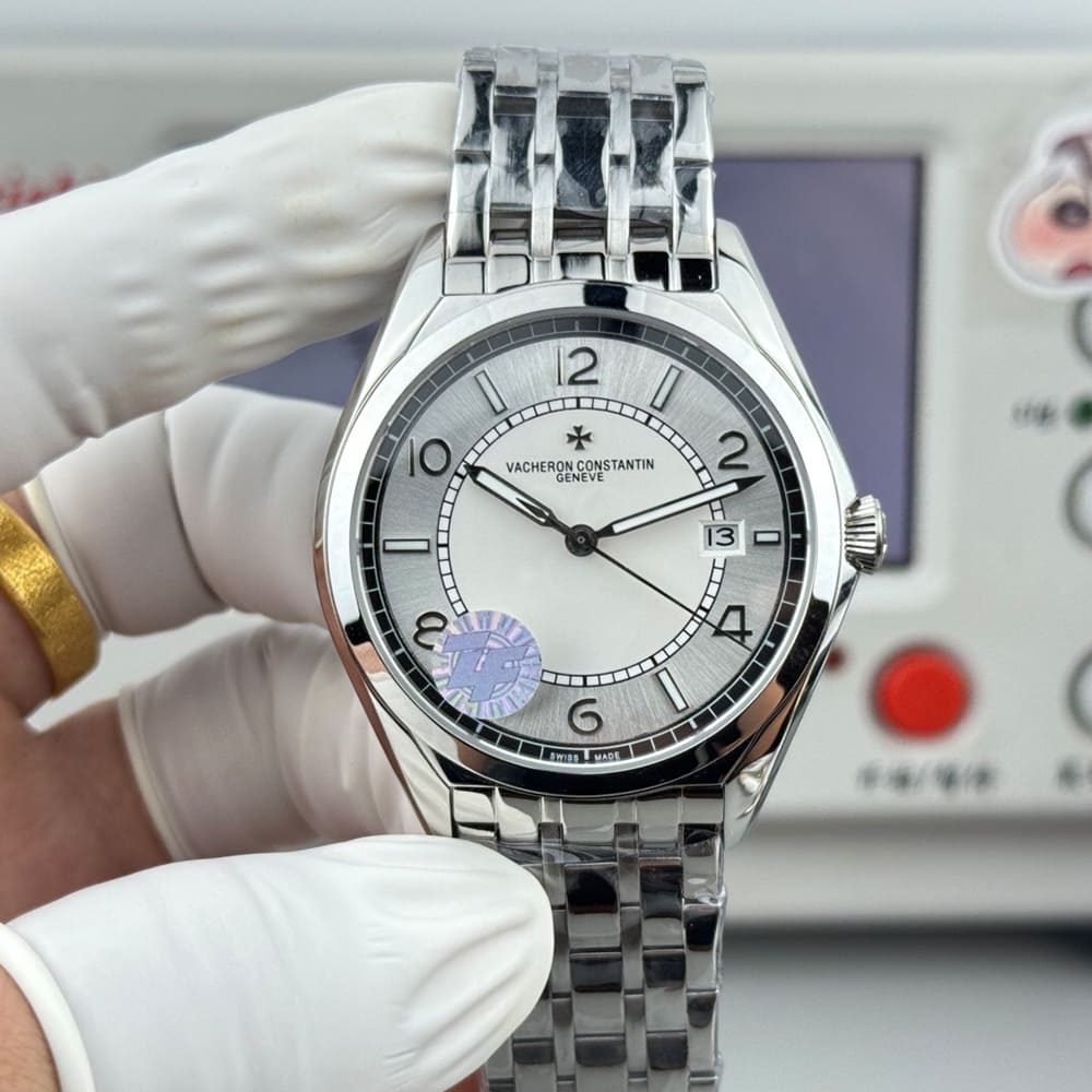 Vacheron C0nstan1n Fiftysix Self-winding